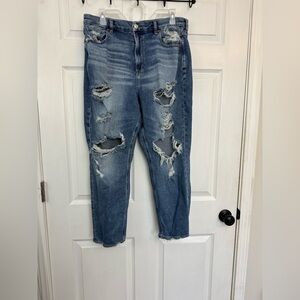 American Eagle Outfitters Curvy Mom Jean Size 16
